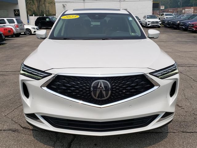 Used 2023 Acura MDX SH-AWD w/ Technology Package image 3