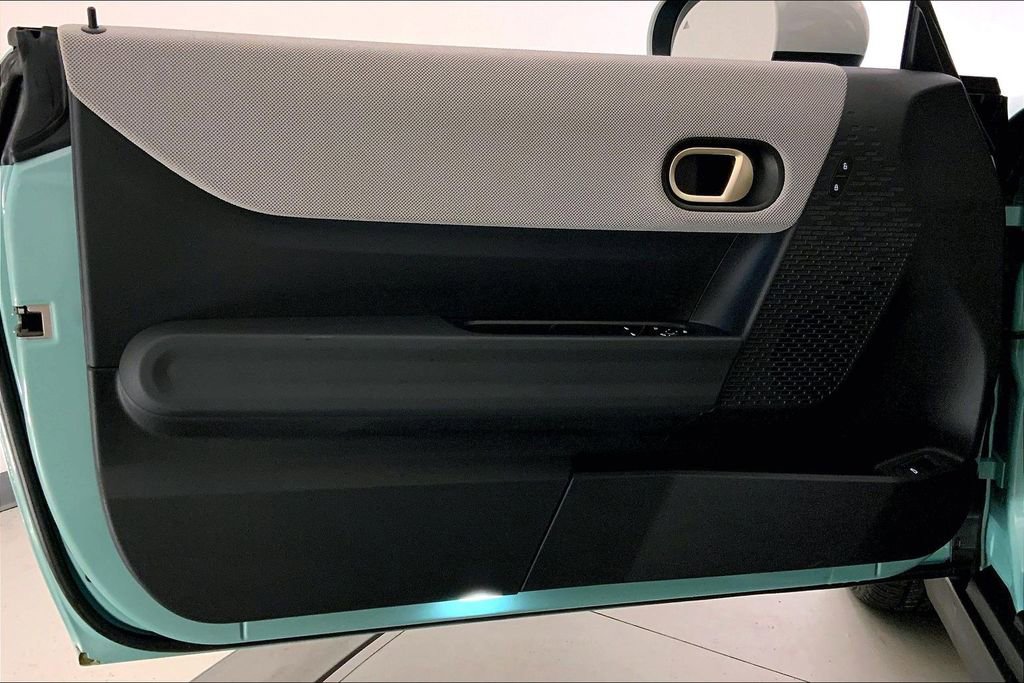 Certified 2025 MINI Cooper S image 24