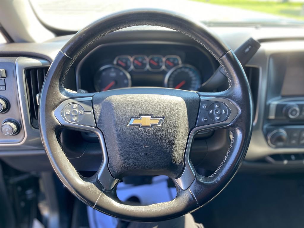 Used 2019 Chevrolet Silverado 1500 LT w/ All Star Edition image 28