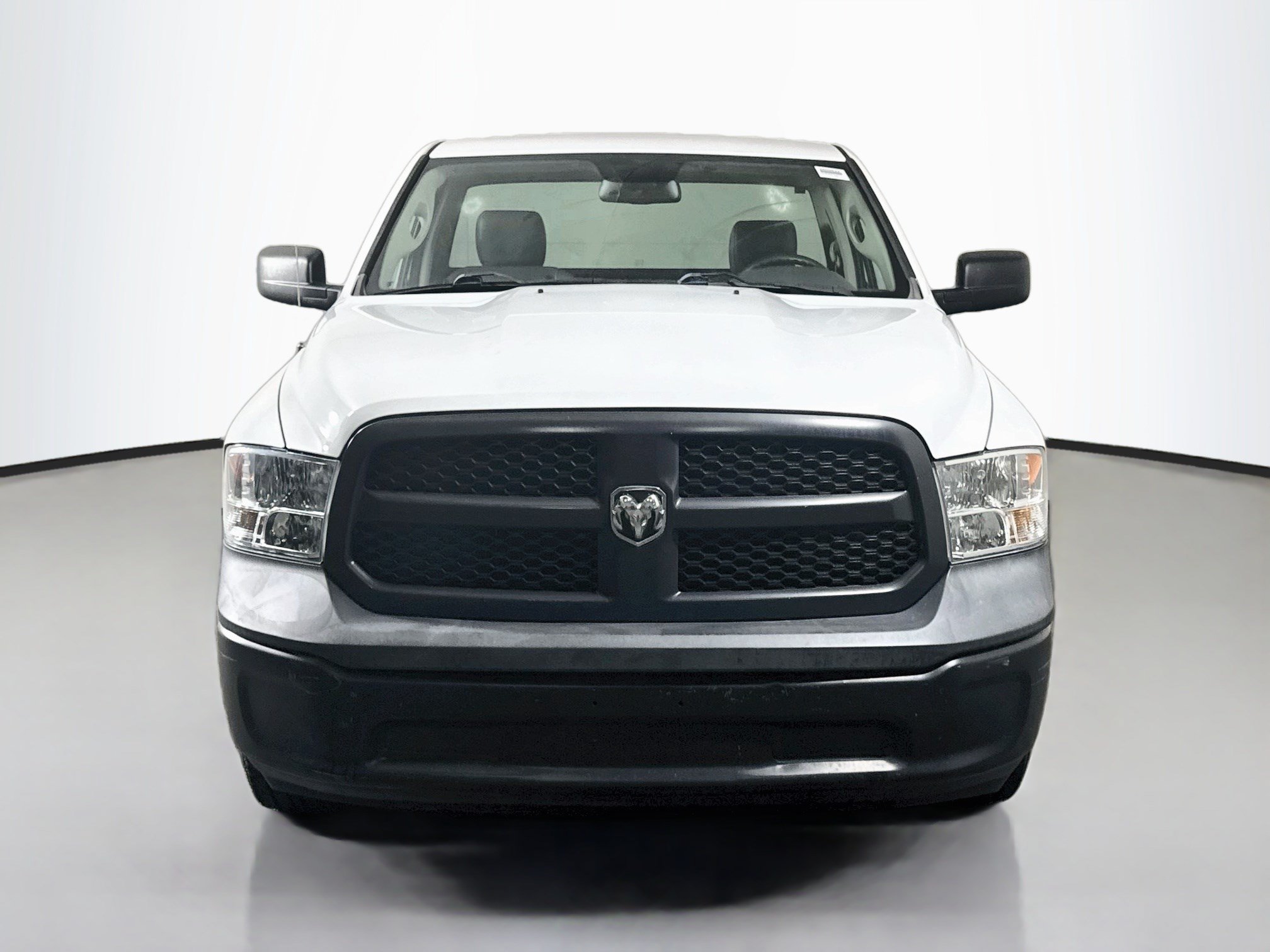 Used 2019 RAM 1500 Tradesman RWD image 2