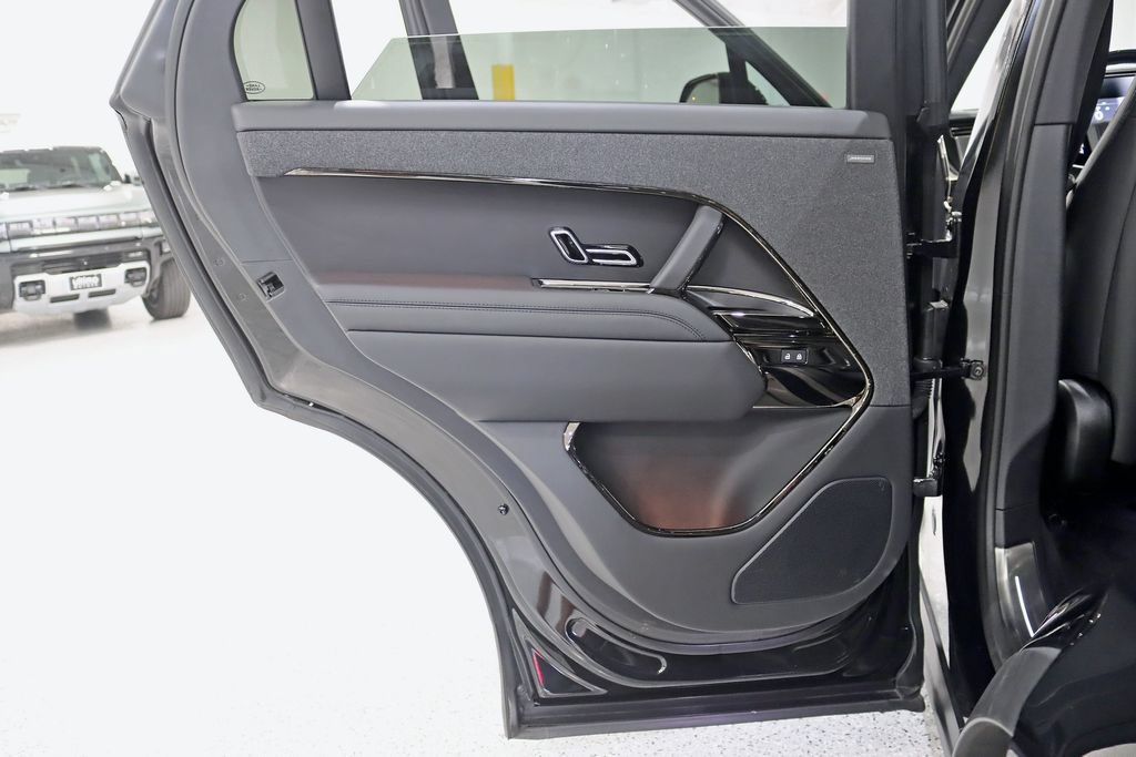 Used 2023 Land Rover Range Rover Sport SE AWD/4WD image 37