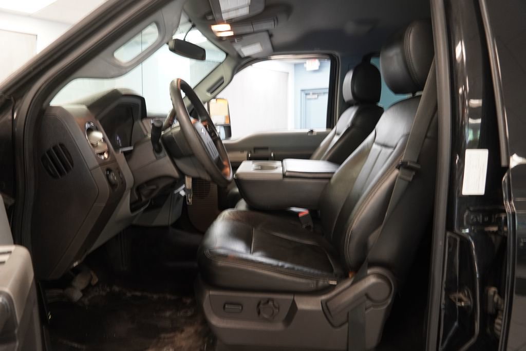 Used 2015 Ford F250 XLT w/ FX4 Off-Road Package AWD/4WD image 5