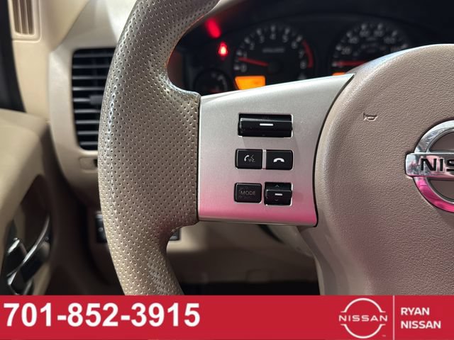 Used 2013 Nissan Frontier SV AWD/4WD image 15