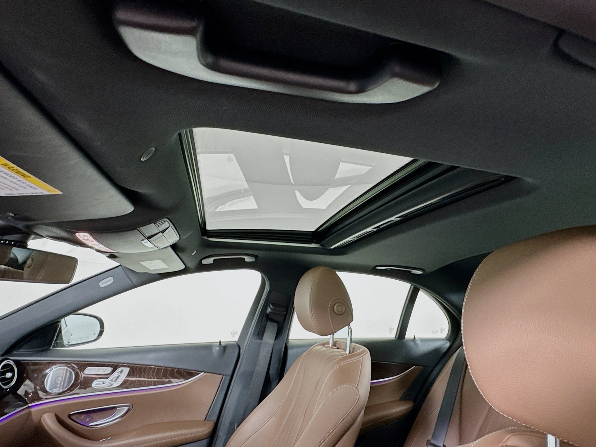 Used 2019 Mercedes-Benz E 300 image 24