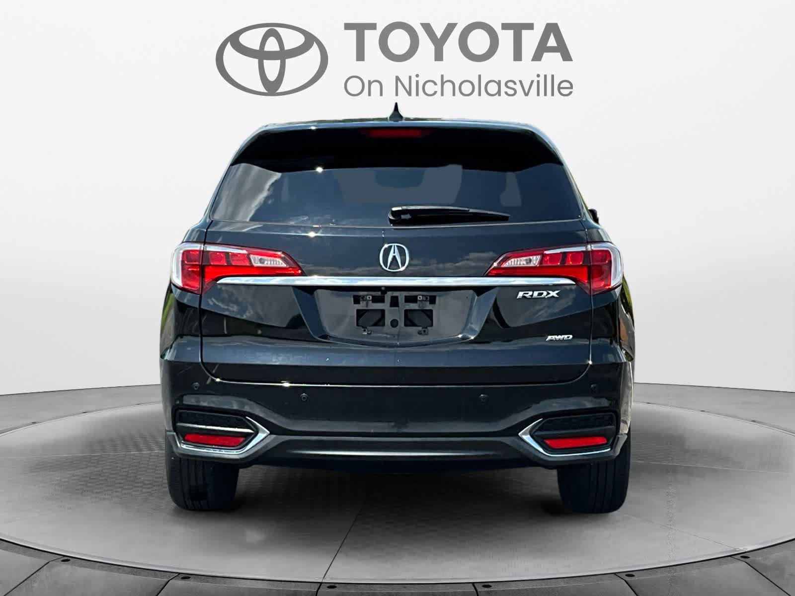 Used 2017 Acura RDX AWD w/ Advance Package image 4
