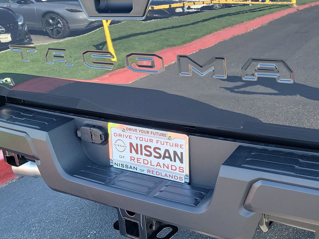 Used 2026 Toyota Tacoma SR image 23