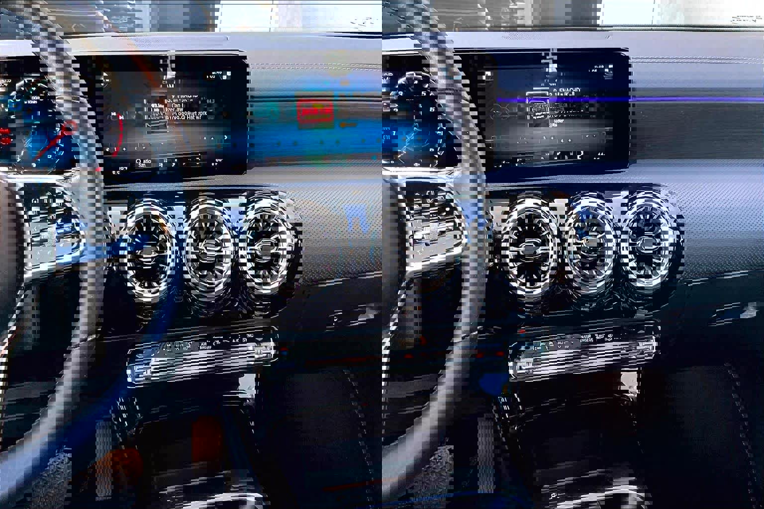 Used 2022 Mercedes-Benz CLA 250 image 6