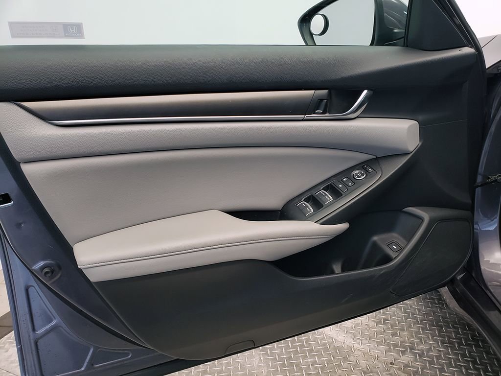Used 2019 Honda Accord LX image 9