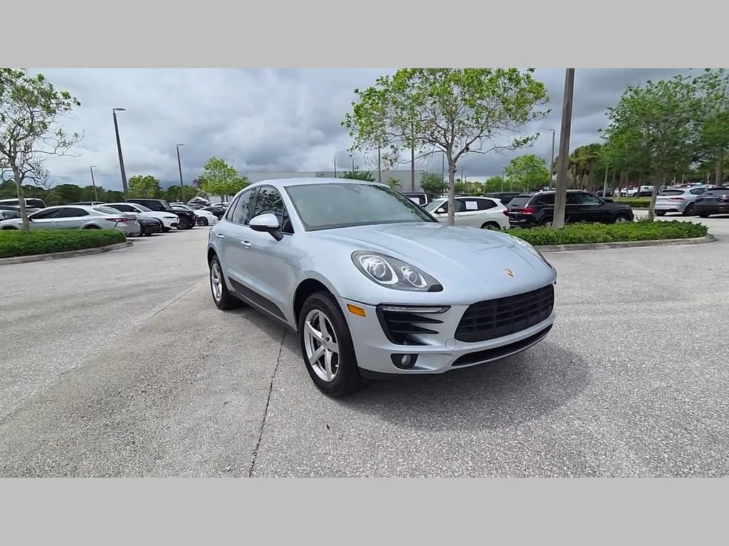 Used 2018 Porsche Macan AWD/4WD image 51