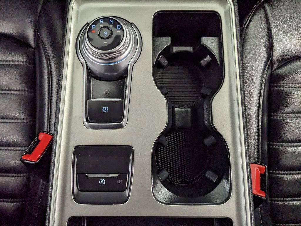Used 2024 Ford Edge SEL AWD/4WD image 9