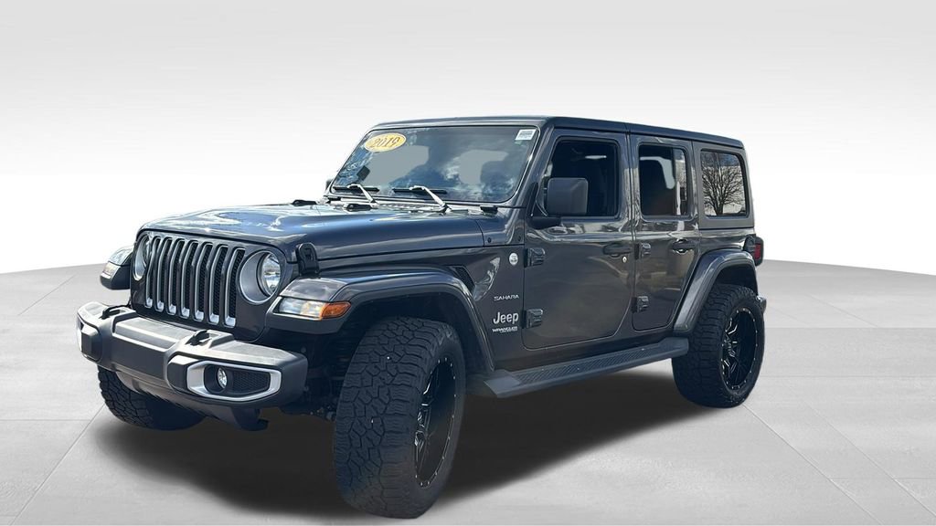 Used 2019 Jeep Wrangler Unlimited Sahara image 3