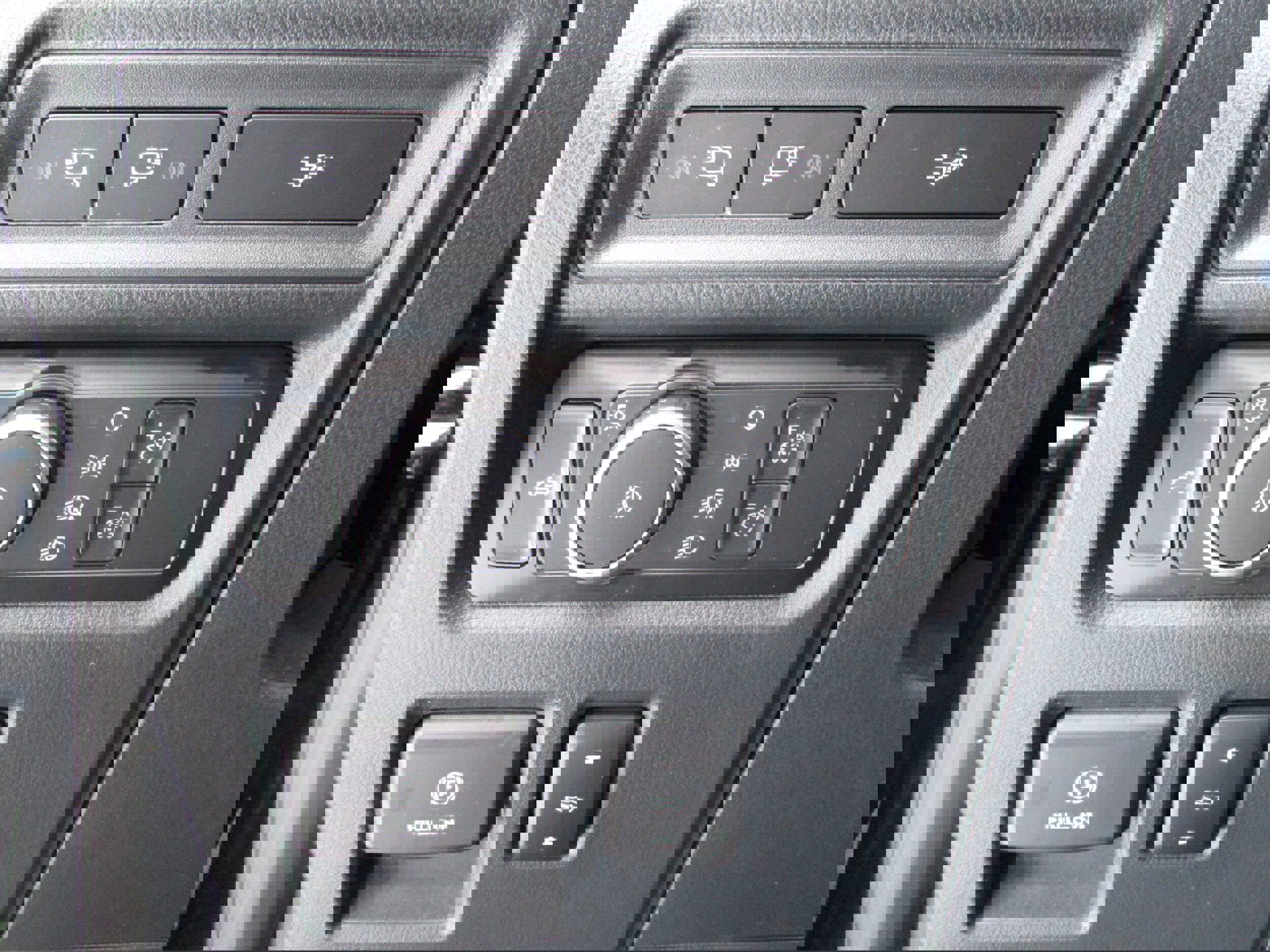 Used 2022 Ford F150 XLT w/ Equipment Group 302A High image 35