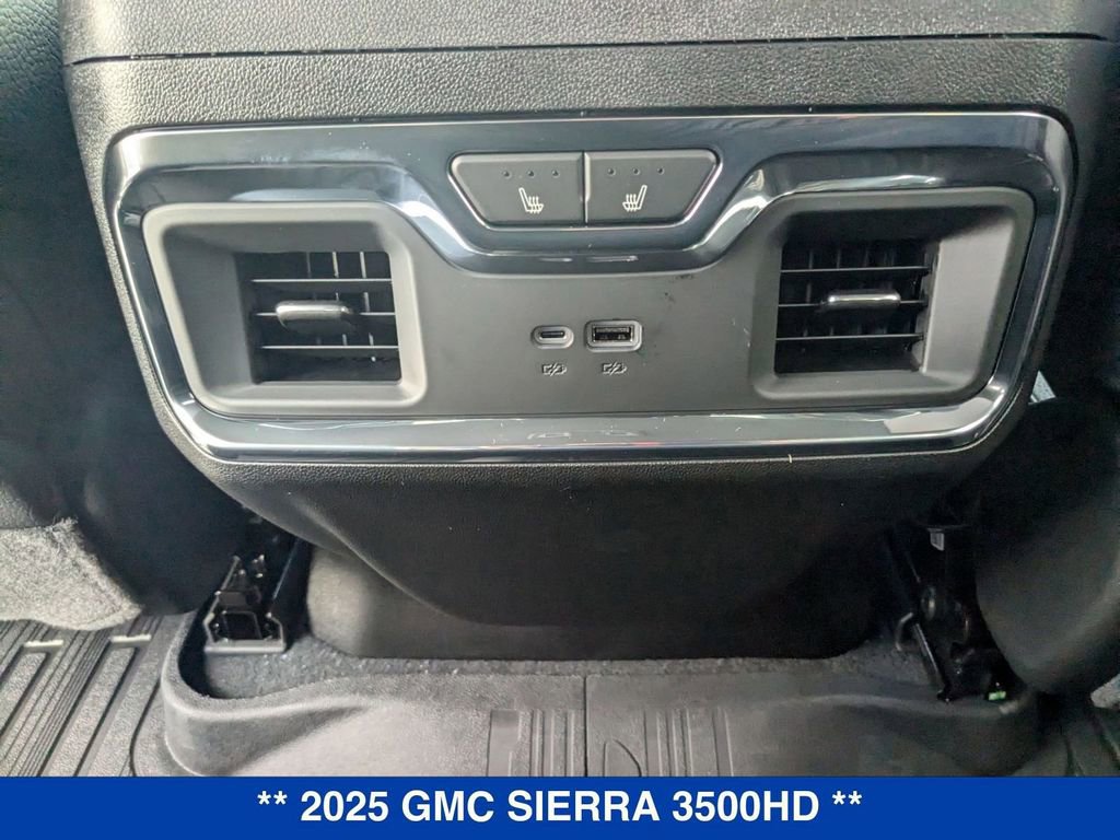 New 2025 GMC Sierra 3500 Denali w/ Denali Reserve Package image 30