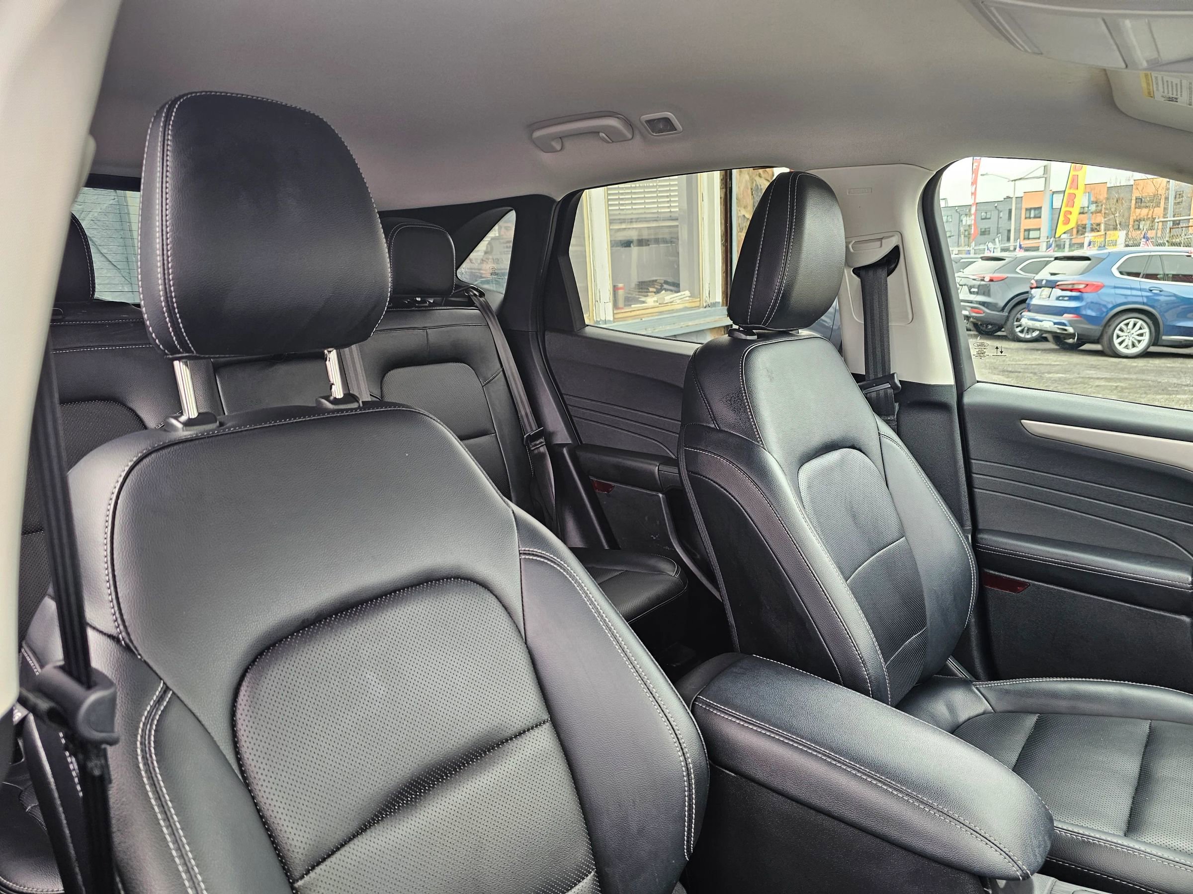 Used 2022 Ford Escape SEL image 14