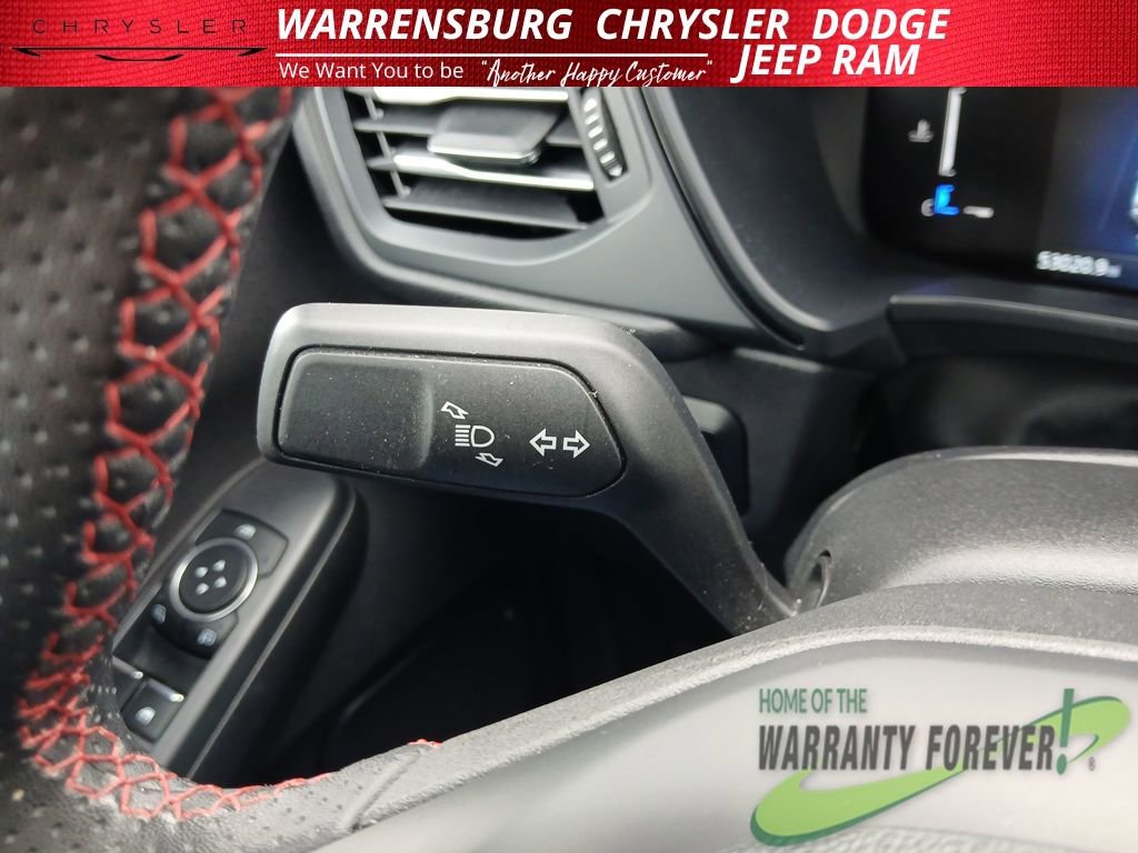 Used 2023 Ford Escape ST-Line FWD image 17