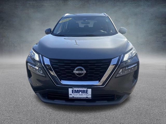 Used 2023 Nissan Rogue SV w/ SV Premium Package image 11