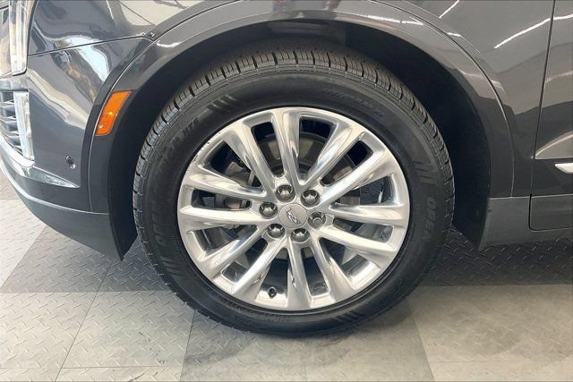 Used 2019 Cadillac XT5 Platinum AWD/4WD image 8