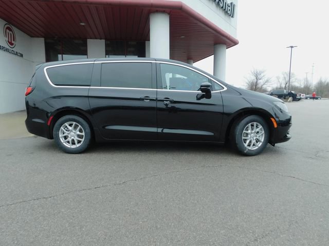 New 2026 Chrysler Voyager LX FWD image 28