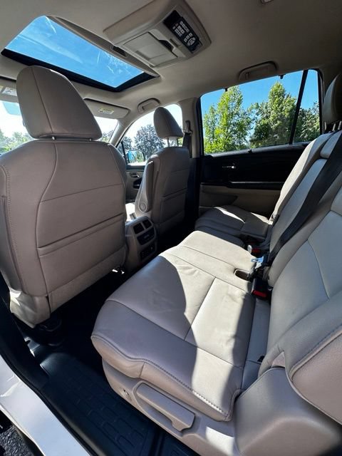 Used 2016 Honda Pilot EX-L image 17