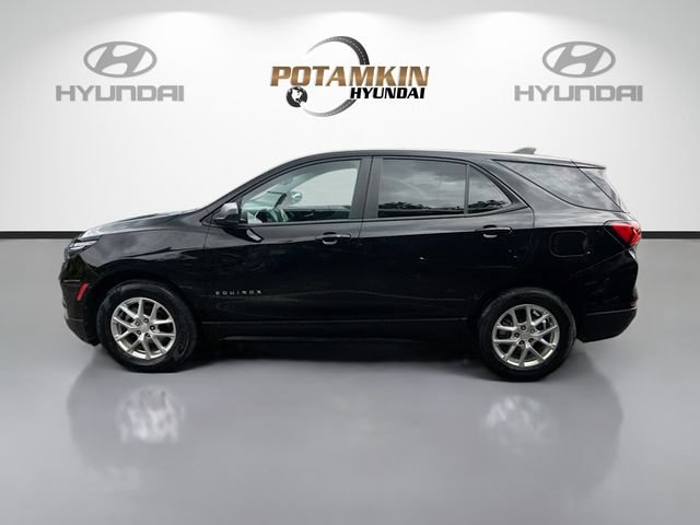 Used 2023 Chevrolet Equinox LS FWD image 8
