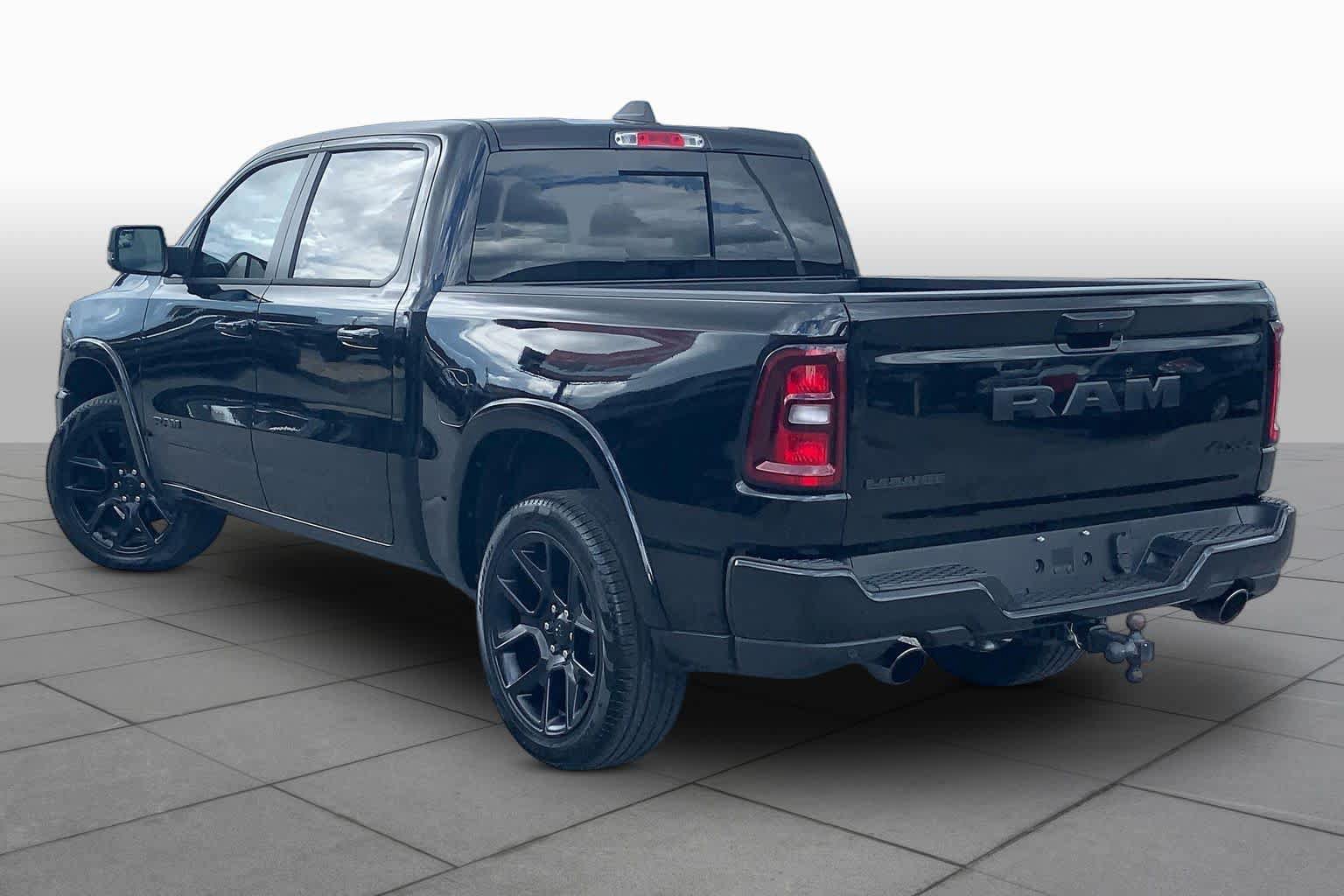 Used 2025 RAM 1500 Laramie w/ Night Edition AWD/4WD image 12