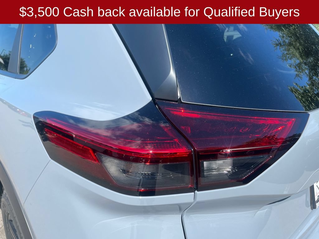 New 2026 Nissan Rogue SV AWD/4WD image 40