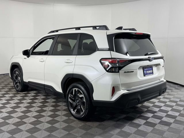 Certified 2025 Subaru Forester Premium image 8