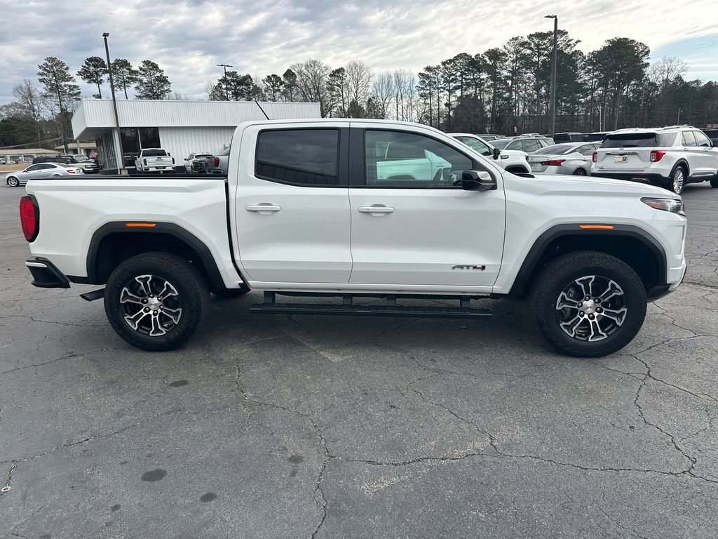 Used 2025 GMC Canyon AT4 w/ AT4 Premium Package image 5