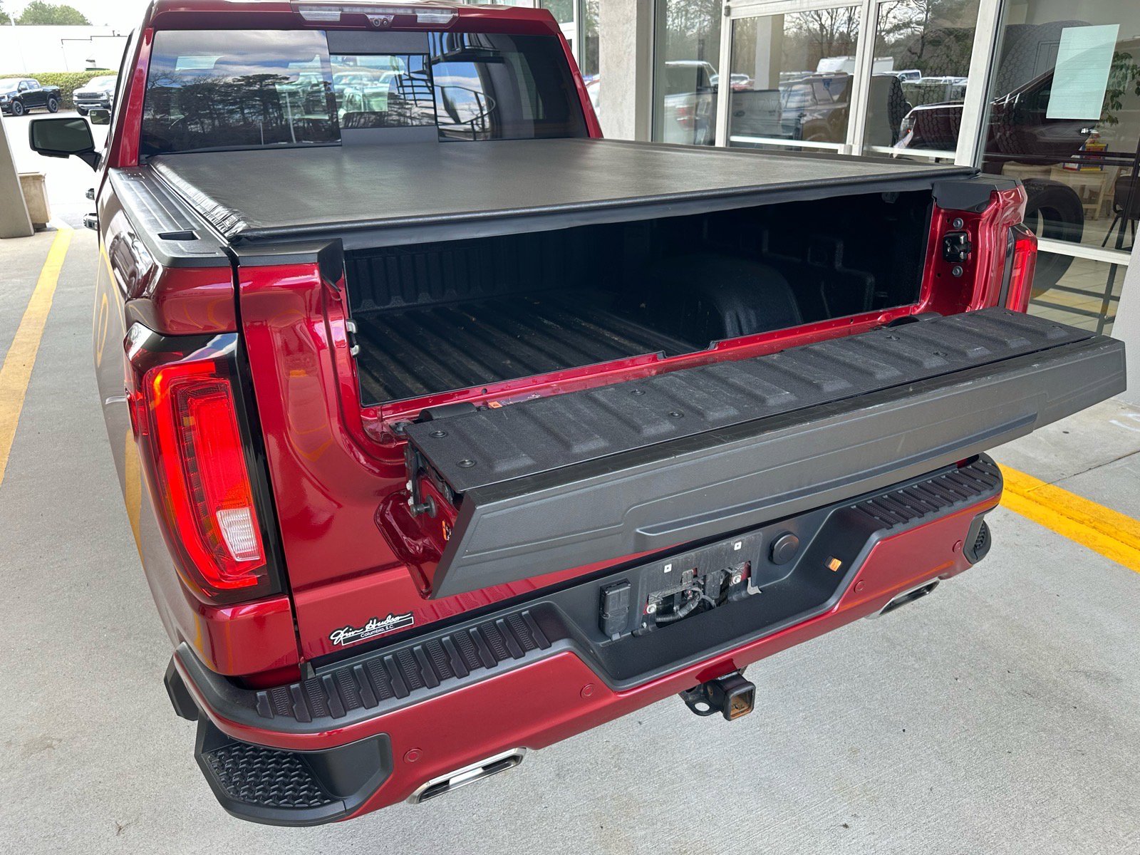 Used 2021 GMC Sierra 1500 Denali w/ Denali Ultimate Package image 18