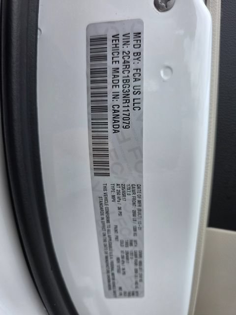 Used 2022 Chrysler Pacifica Touring-L FWD image 27