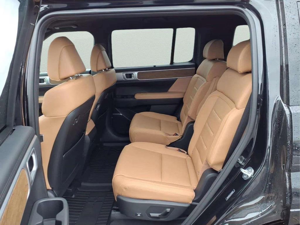 New 2026 Hyundai Santa Fe Calligraphy image 10