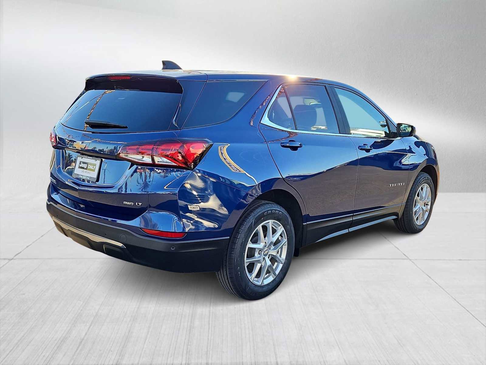 Used 2022 Chevrolet Equinox LT image 8