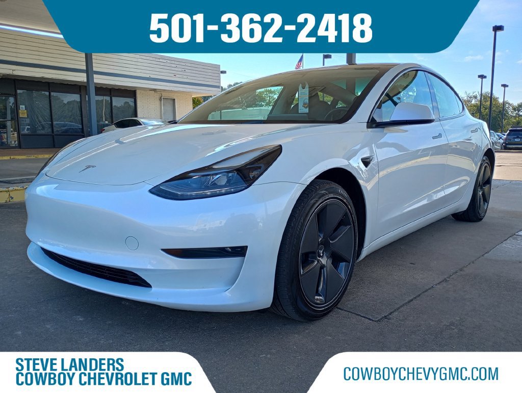 Used 2023 Tesla Model 3 Standard Range RWD image 1