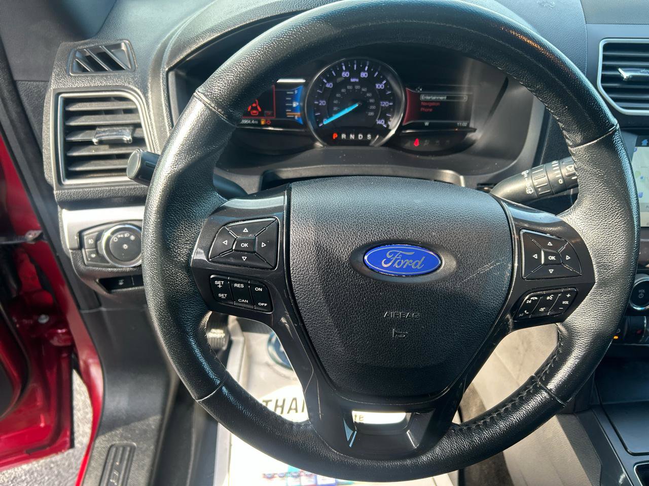 Used 2018 Ford Explorer XLT w/ Equipment Group 202A image 16