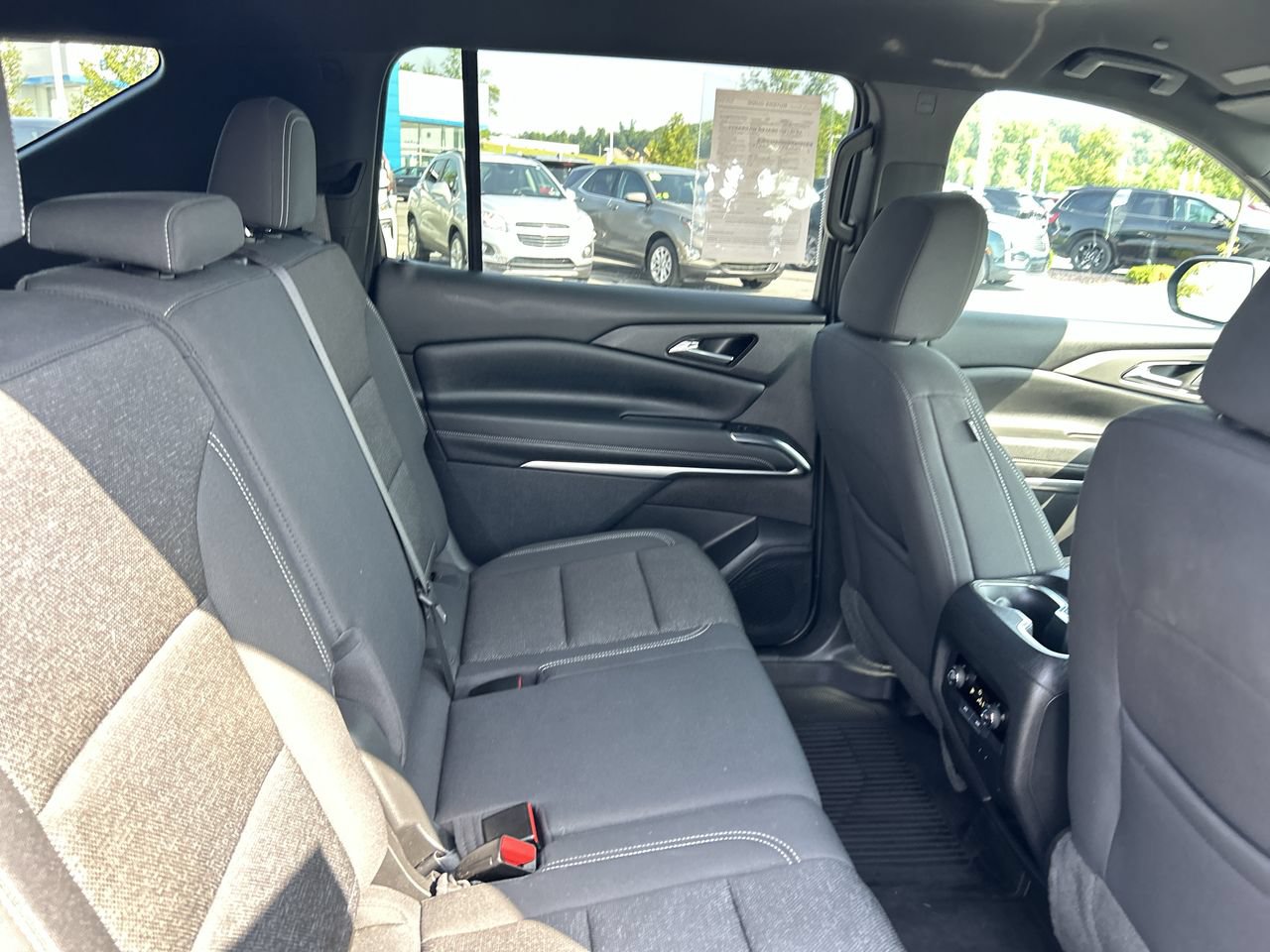 Used 2024 Chevrolet Traverse LS w/ Midnight/Sport Edition AWD/4WD image 17