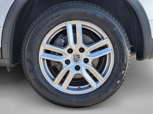 Used 2016 Porsche Cayenne image 28
