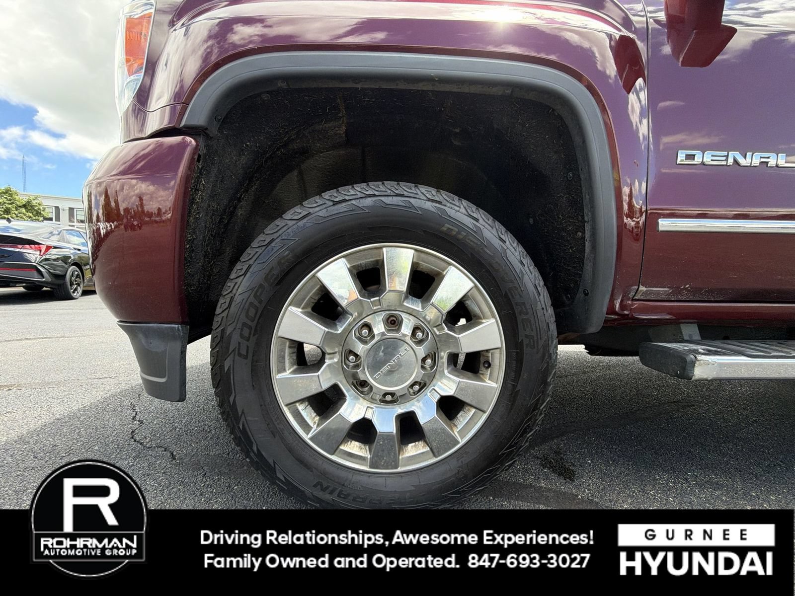 Used 2016 GMC Sierra 2500 Denali w/ Duramax Plus Package AWD/4WD image 12