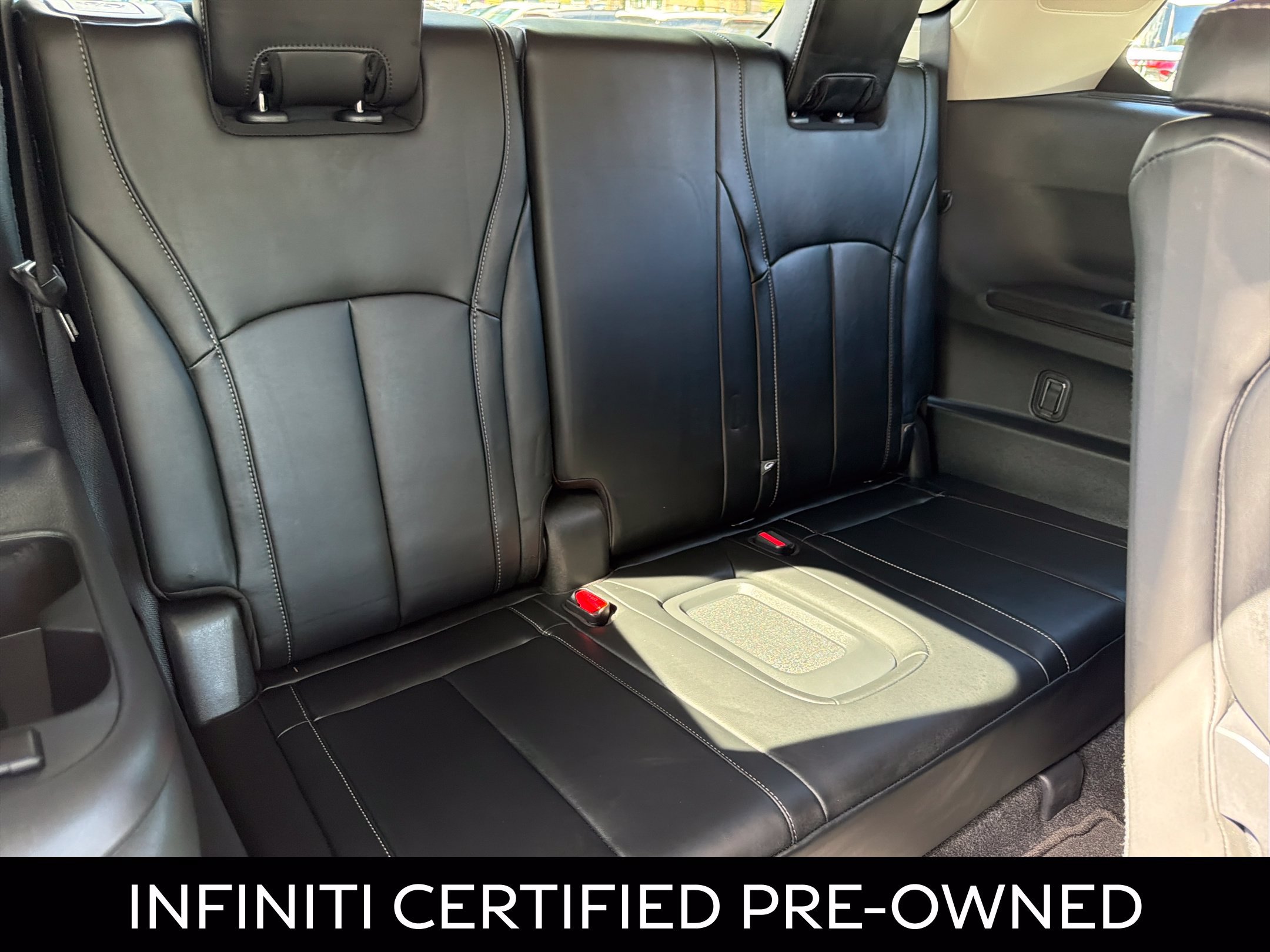 Certified 2026 INFINITI QX60 Luxe w/ Family Package FWD image 37