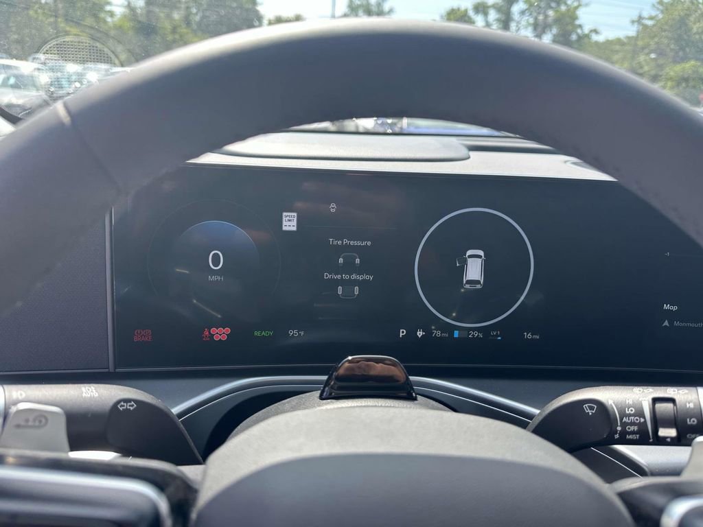 New 2026 Hyundai Ioniq 9 SE image 24