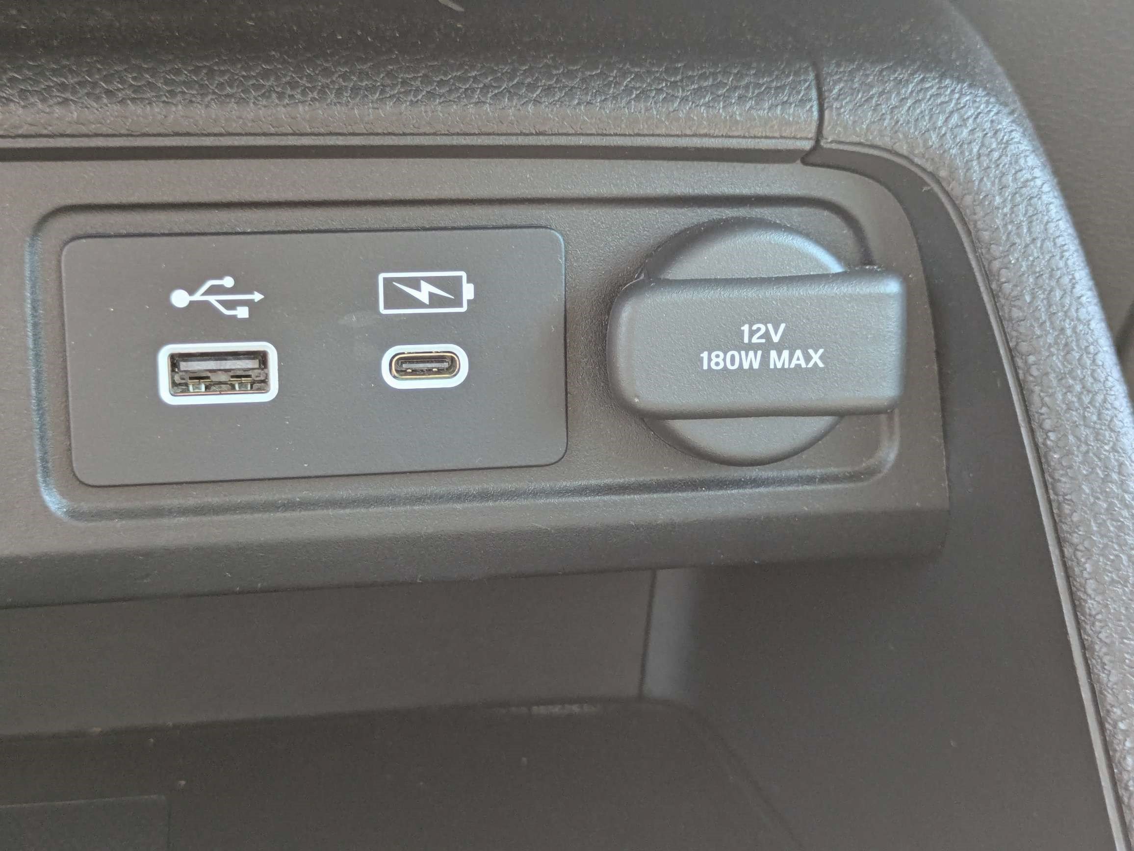 Certified 2023 Honda Pilot Touring image 31