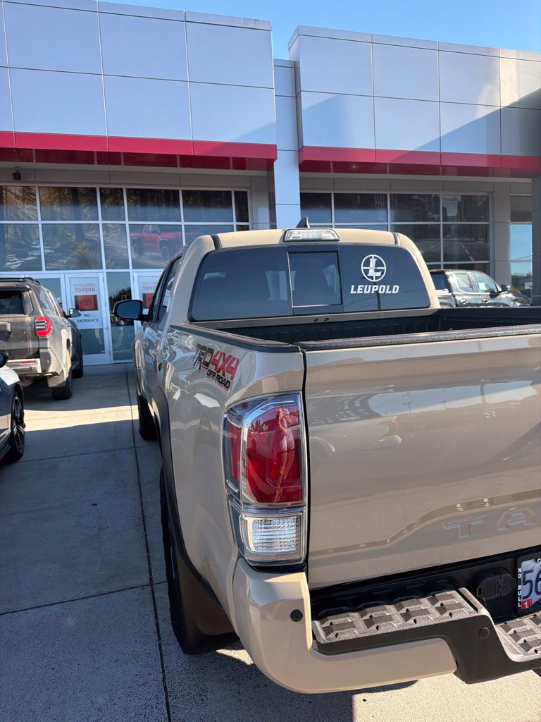 Certified 2019 Toyota Tacoma TRD Off-Road w/ Technology Package AWD/4WD image 6