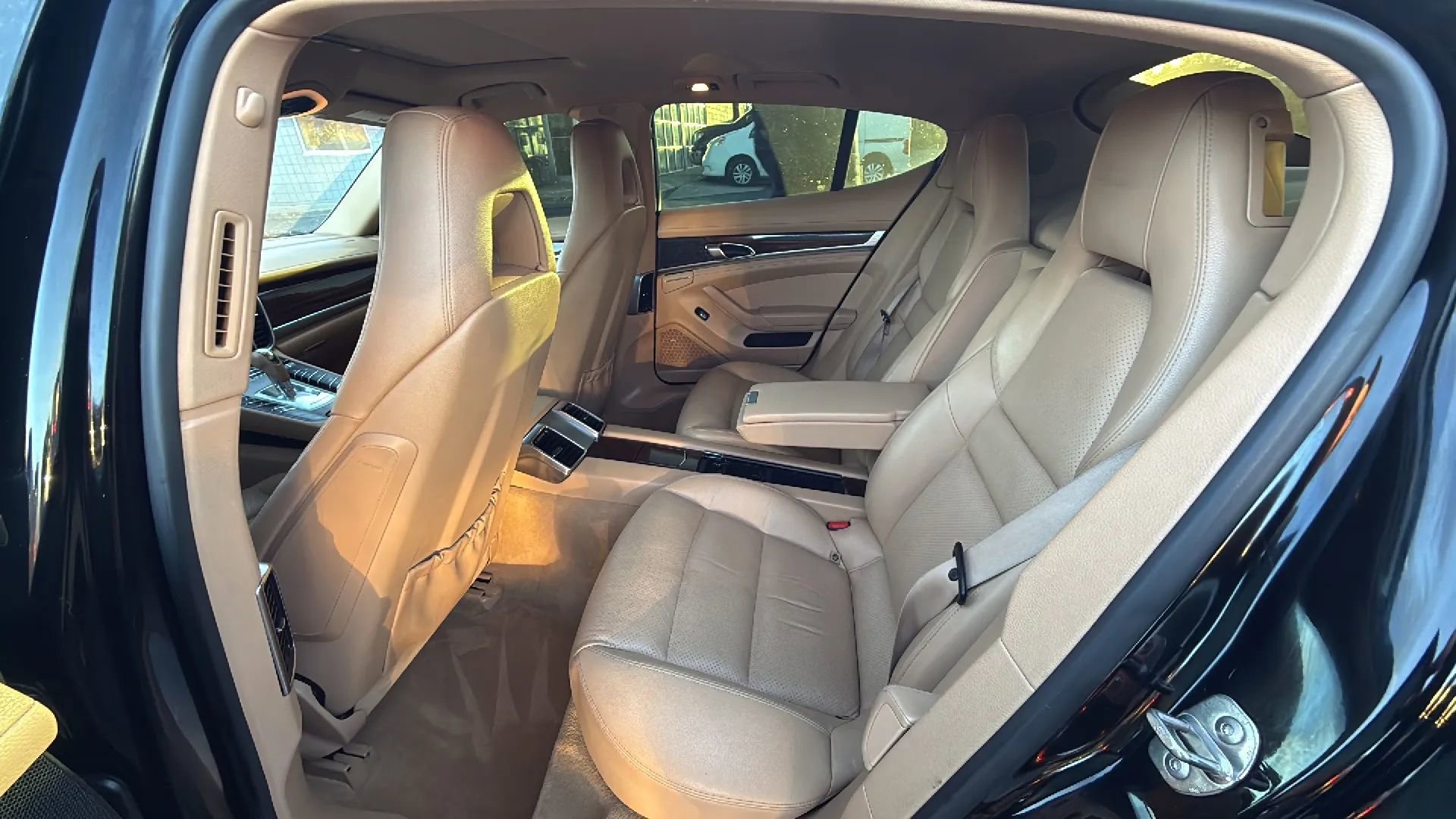 Used 2013 Porsche Panamera image 12