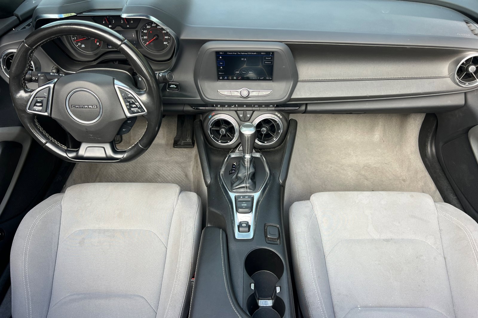 Used 2023 Chevrolet Camaro LT image 15