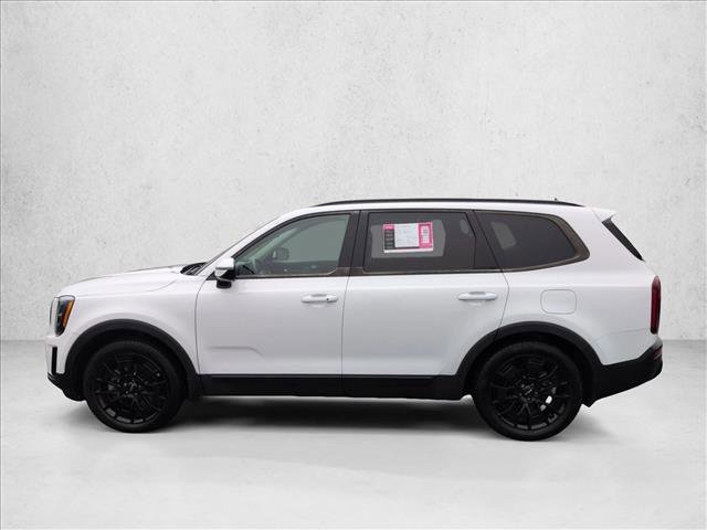Used 2022 Kia Telluride SX w/ SX Prestige Package image 9