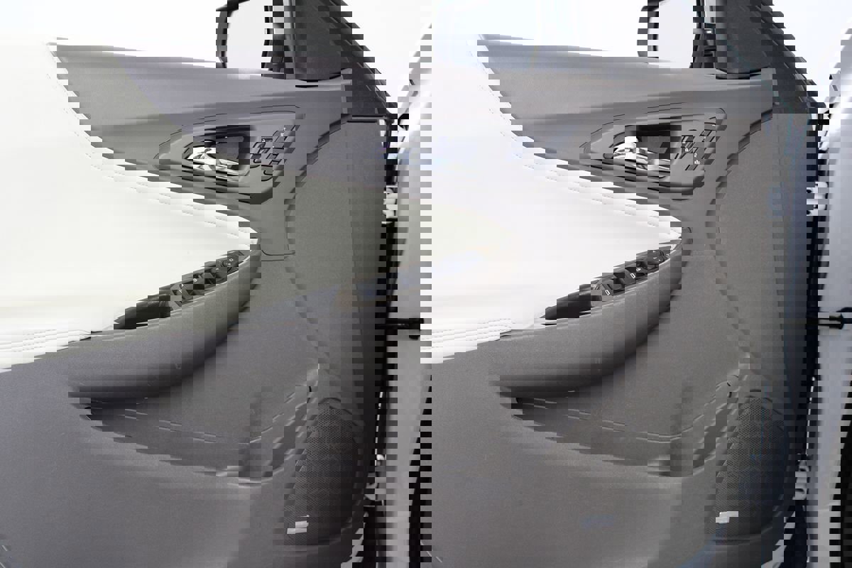 Used 2024 Chevrolet Malibu LT image 33