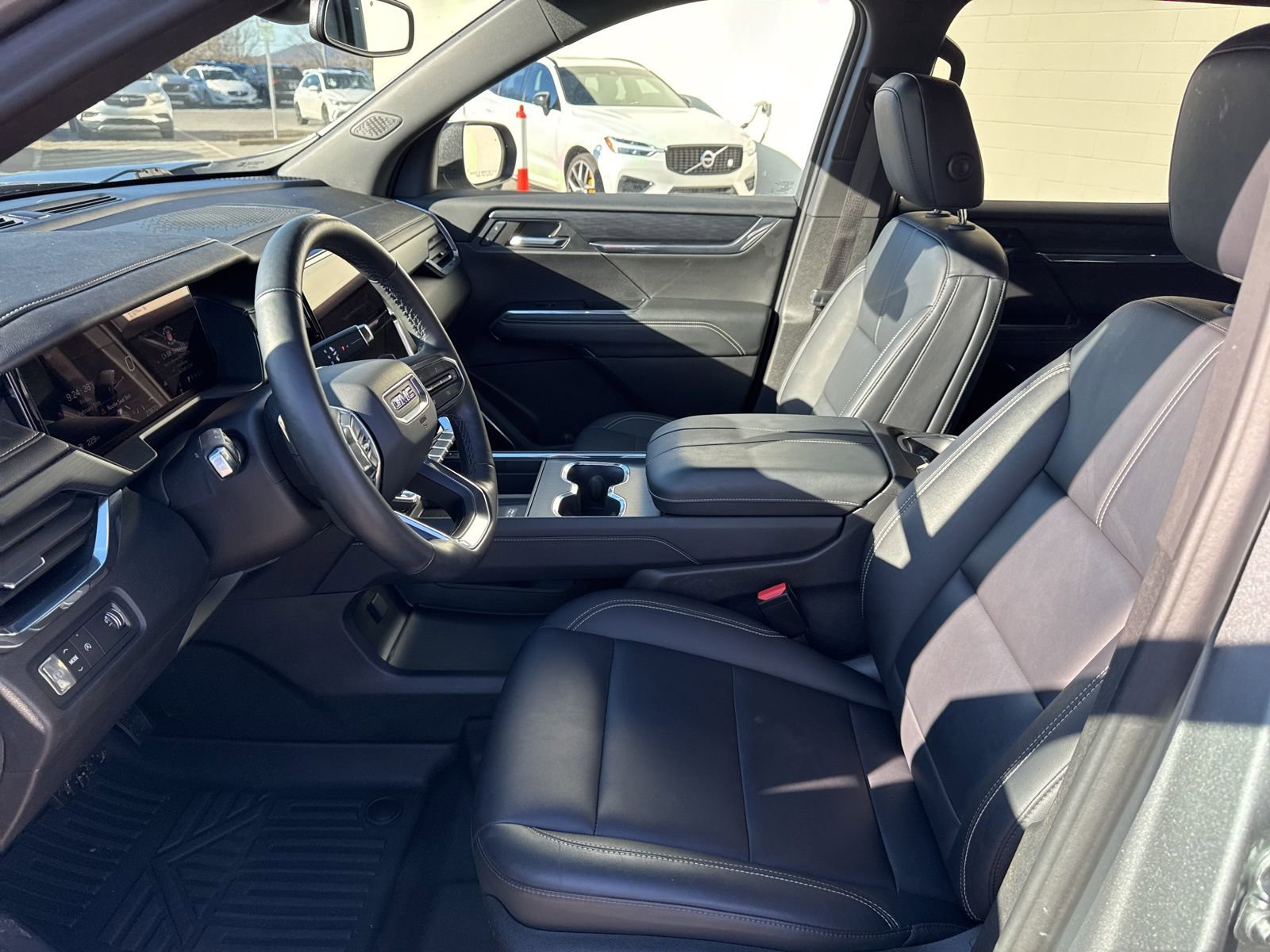 Used 2024 GMC Acadia Elevation w/ Luxury Package image 20