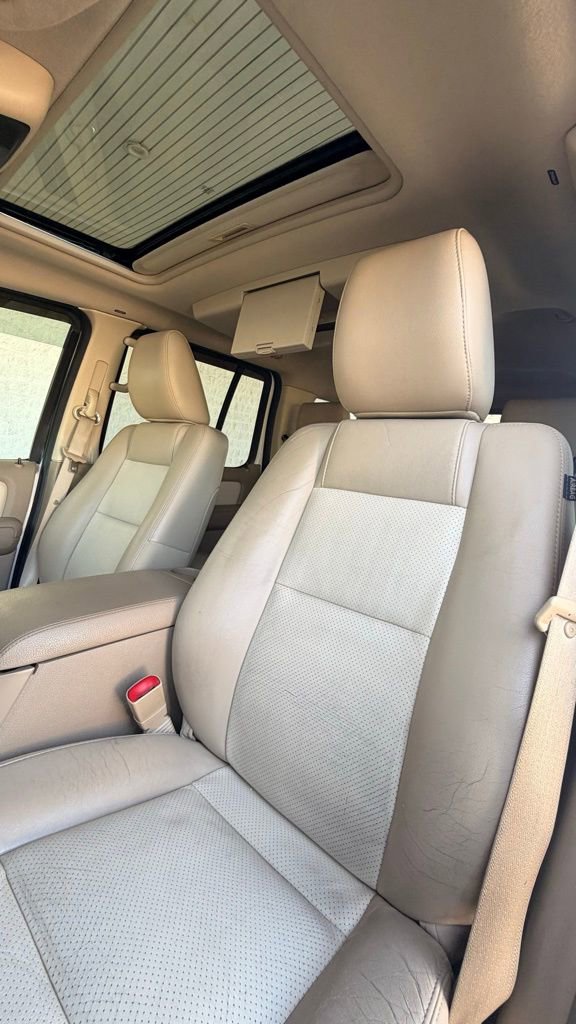 Used 2010 Ford Explorer Limited image 2