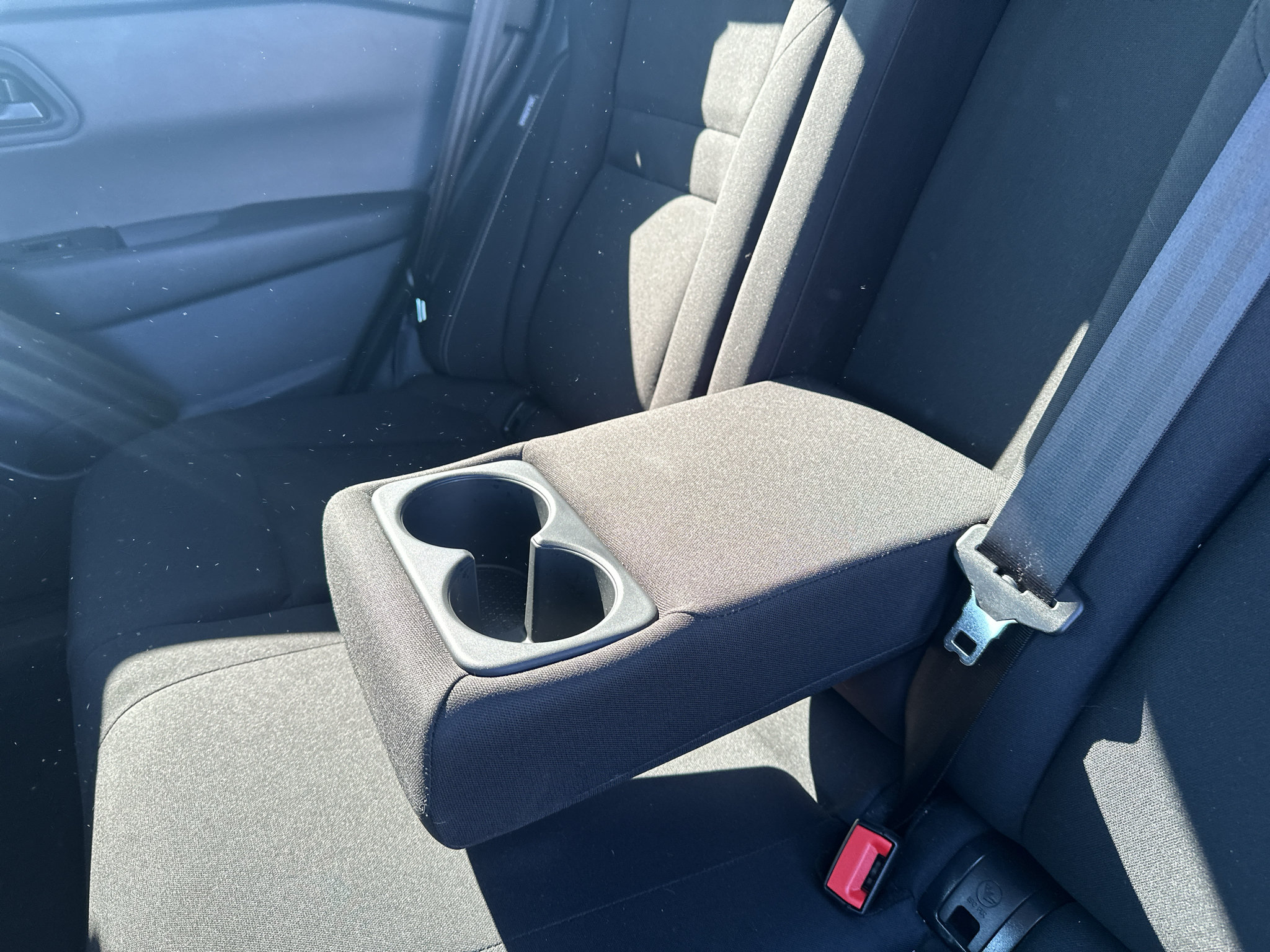 Used 2025 Nissan Rogue S AWD/4WD image 15
