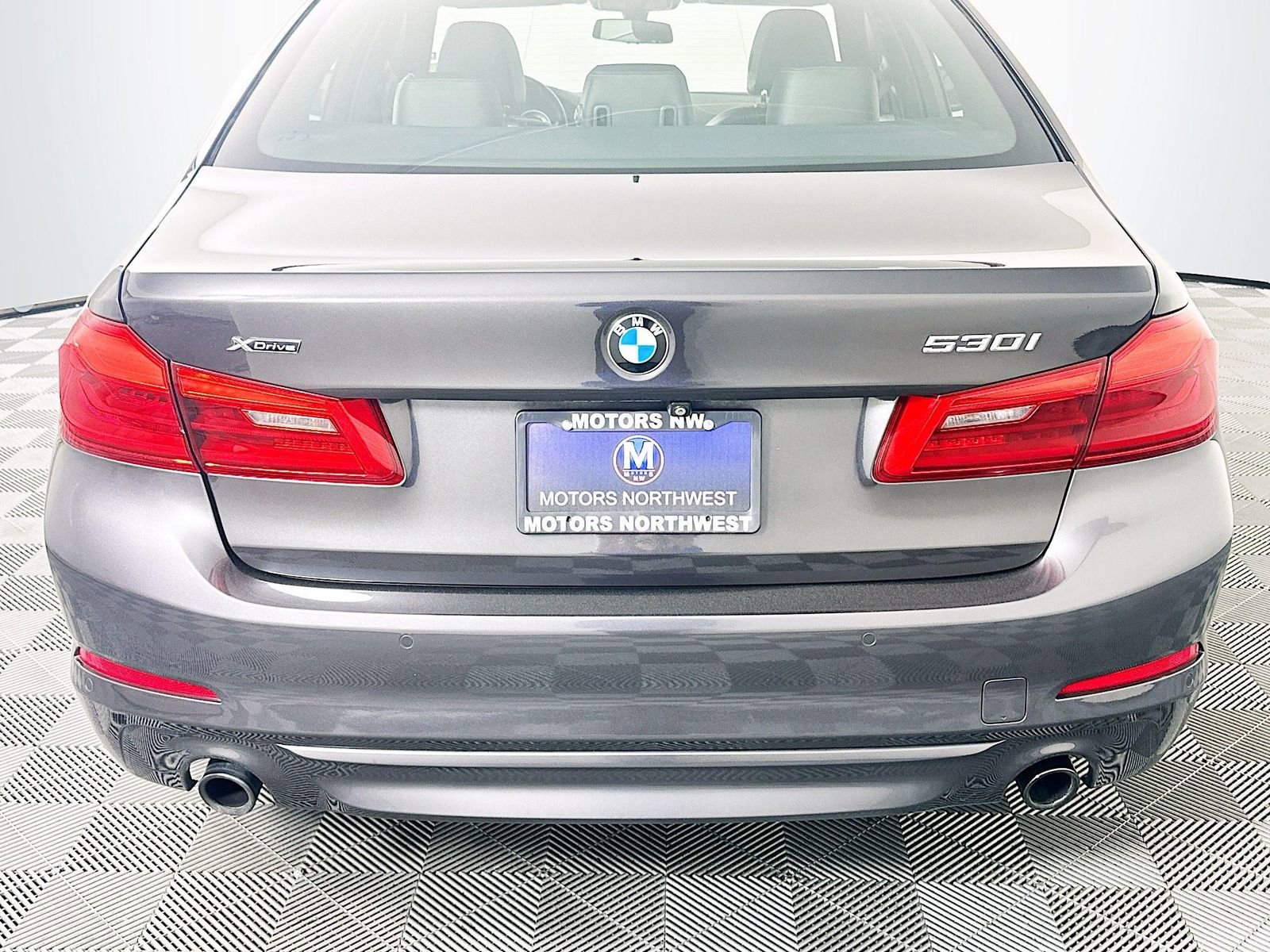 Used 2018 BMW 530i xDrive AWD/4WD image 24