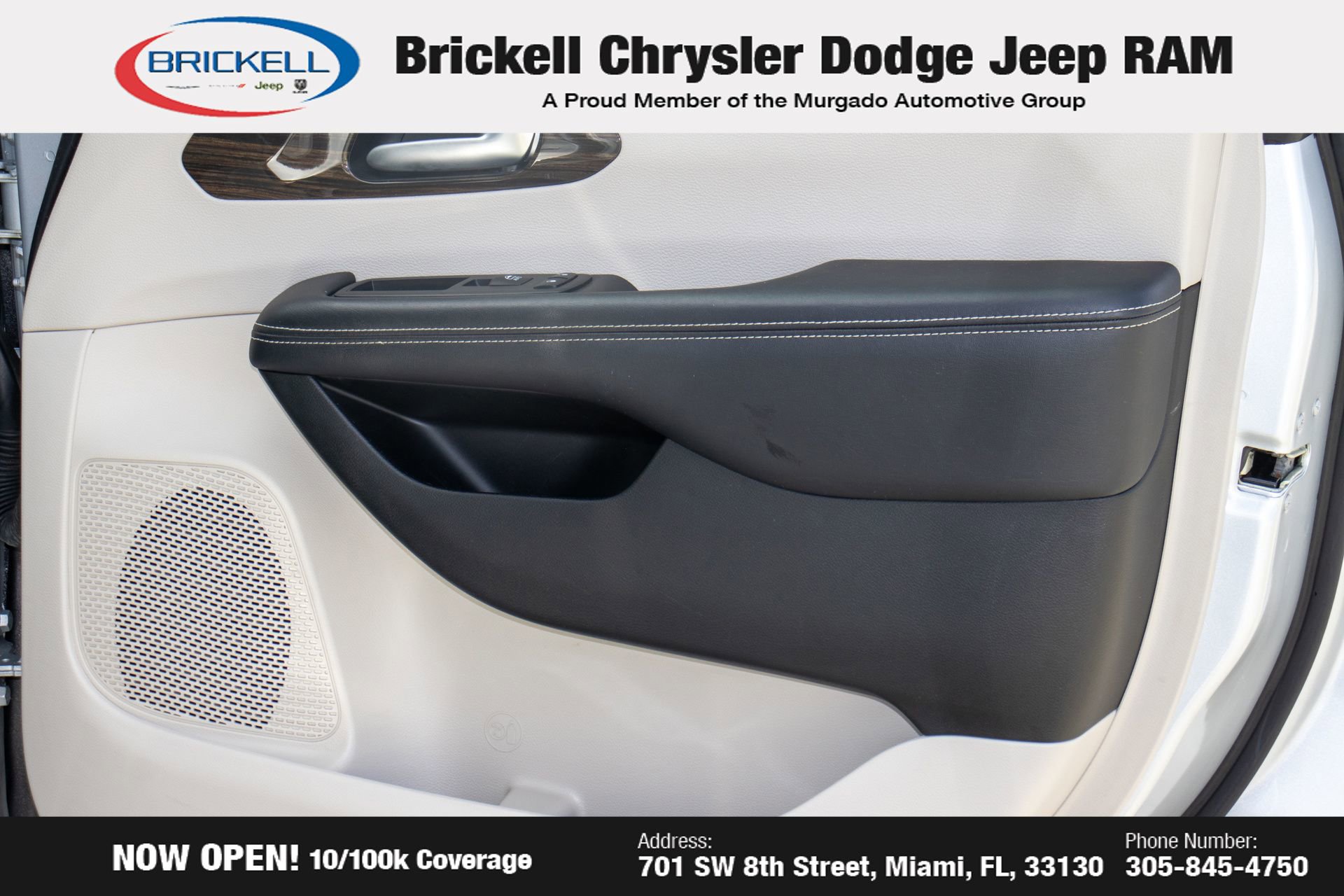 Used 2023 Chrysler Pacifica Limited image 14